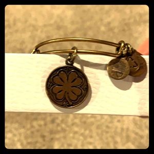 Alex and Ani four leaf clover bracelet